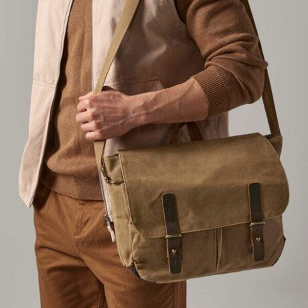 Heritage Waxed Canvas Messenger Thumbnail