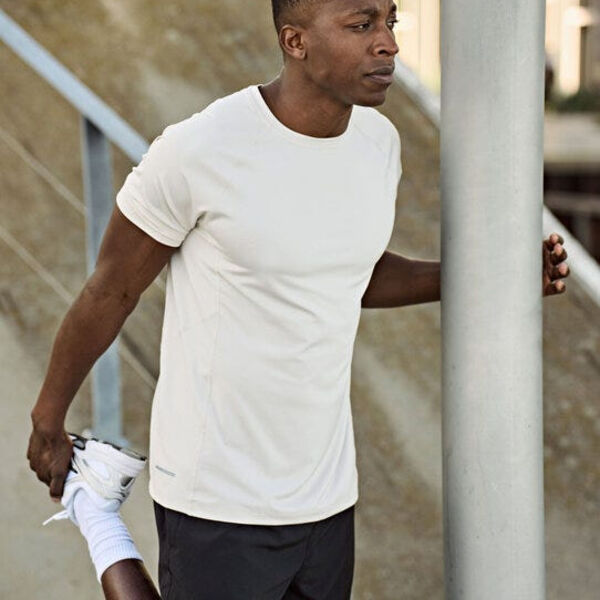 Men's CoolDry Tee Thumbnail