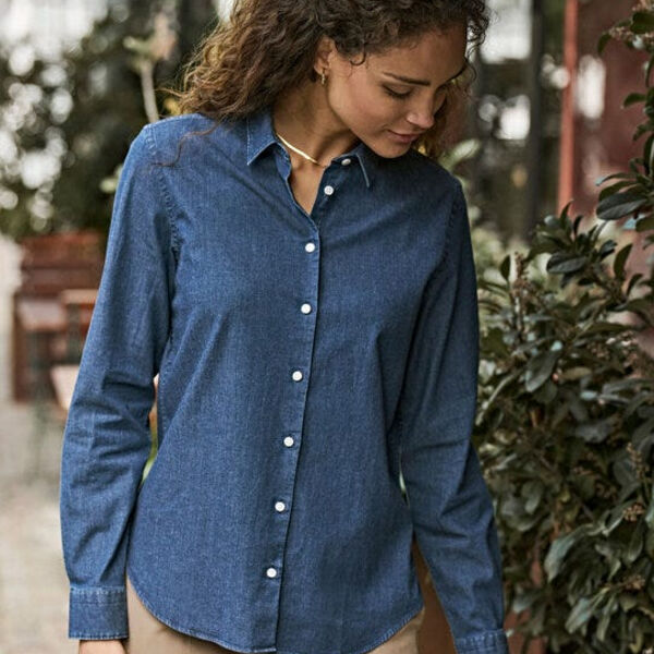 Women’s Denim Shirt Thumbnail